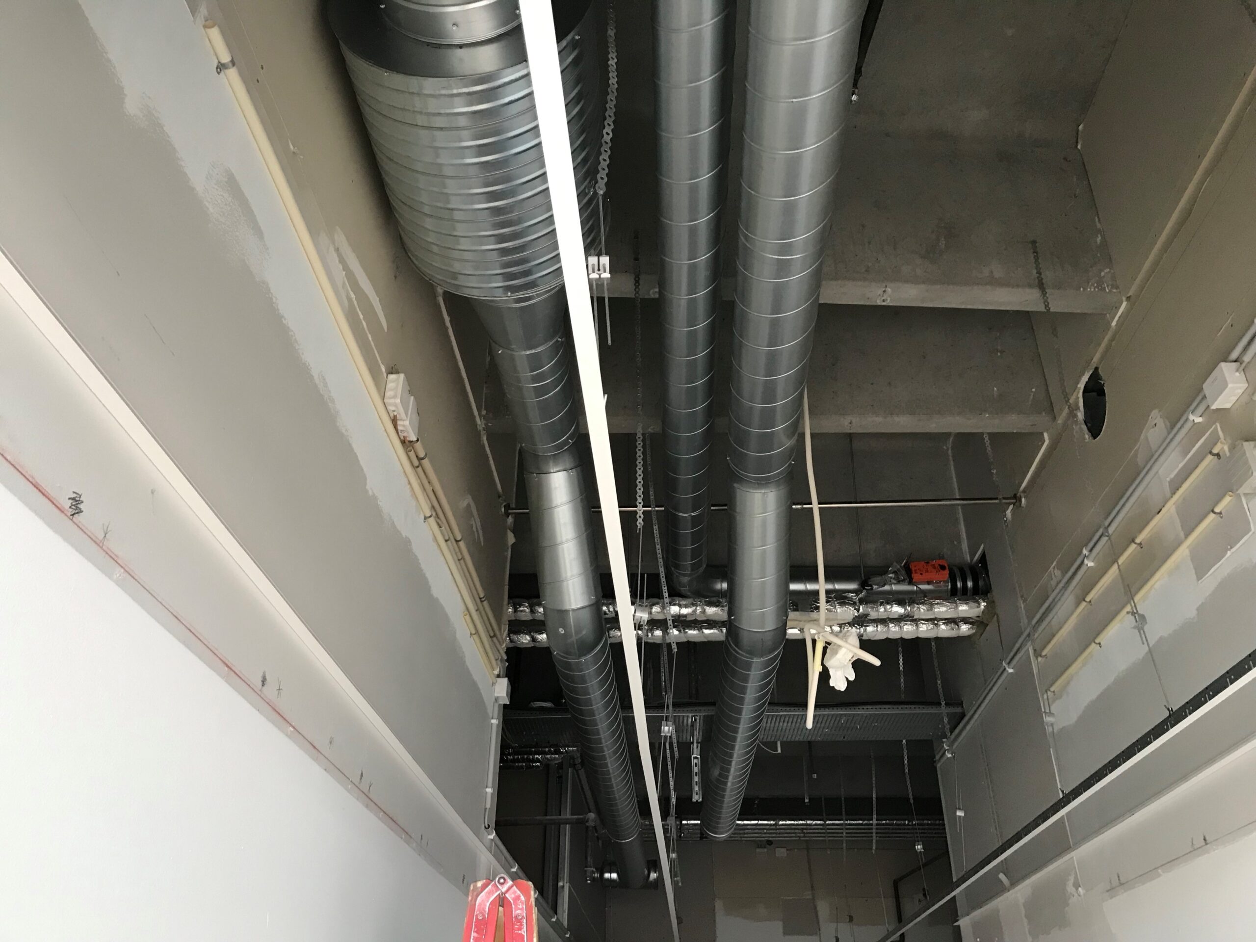 services-tabs-139154408